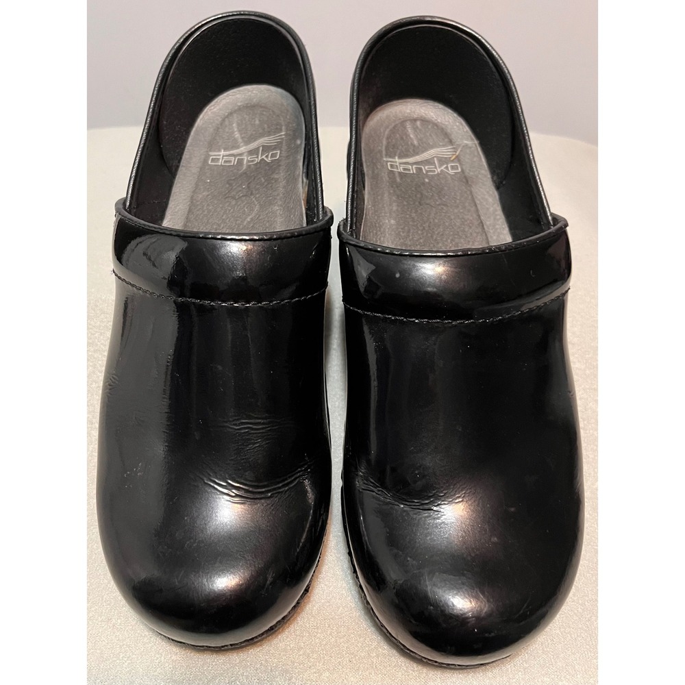 Dansko Professional Black Patent Leather‎ Clogs Womens Work Shoes 37 US 6.5/7